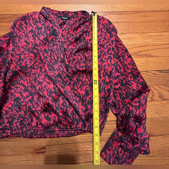 Express Red & Black Abstract Blouse - Picture 5 of 9